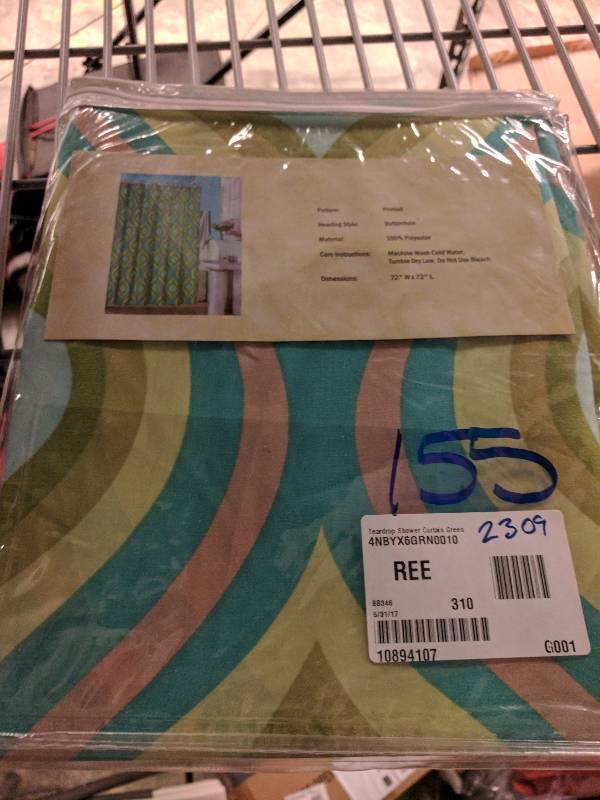 lot 155 image: Portsmouth Home Teardrop Shower Curtain - Green