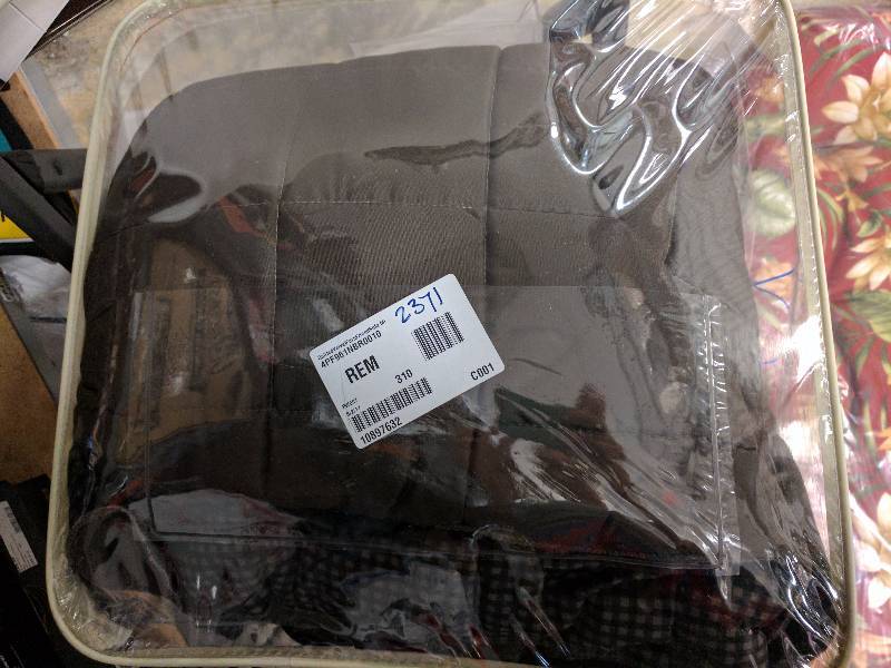 lot 173 image: Sure Fit Quilted Velvet Deluxe Loveseat Pet Throw, Mini Check