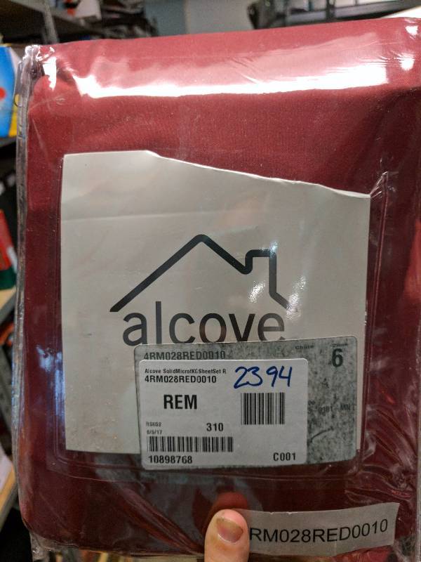 lot 191 image: alcove Solid-Color Microfiber Sheet Set - Full Red