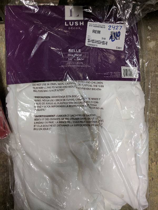 lot 216 image: Lush Decor Belle 54 x 84 Window Panel - White