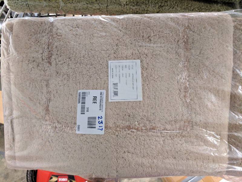 lot 160 image: 2 Piece Greenville Chesapeake 2-Pc. Bath Rug Set - Sand