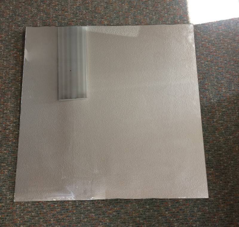 lot 62 image: Large Wall Mirror