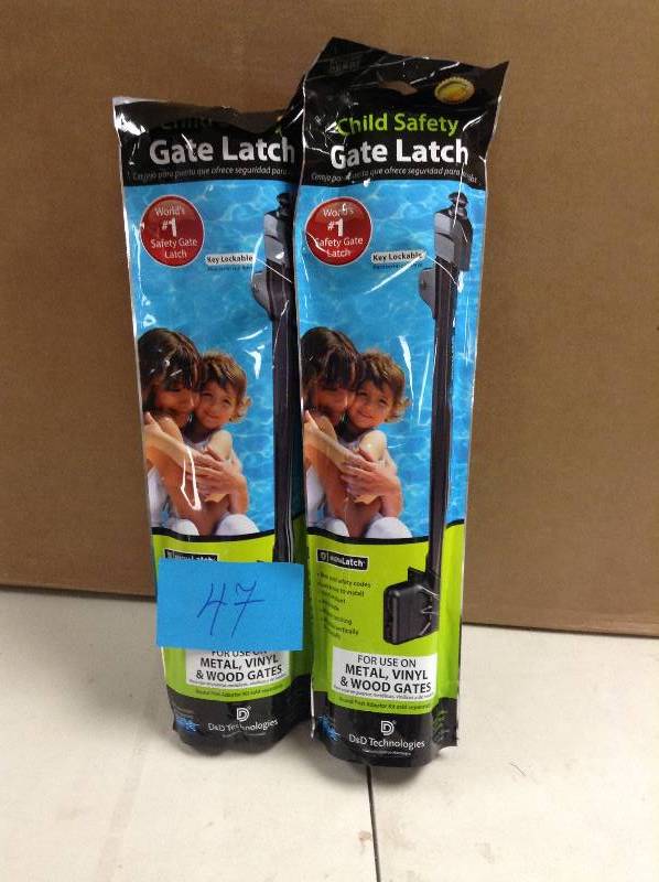 Set of 2 Magna-Latch D&D Child Safety Gate Pool Latch