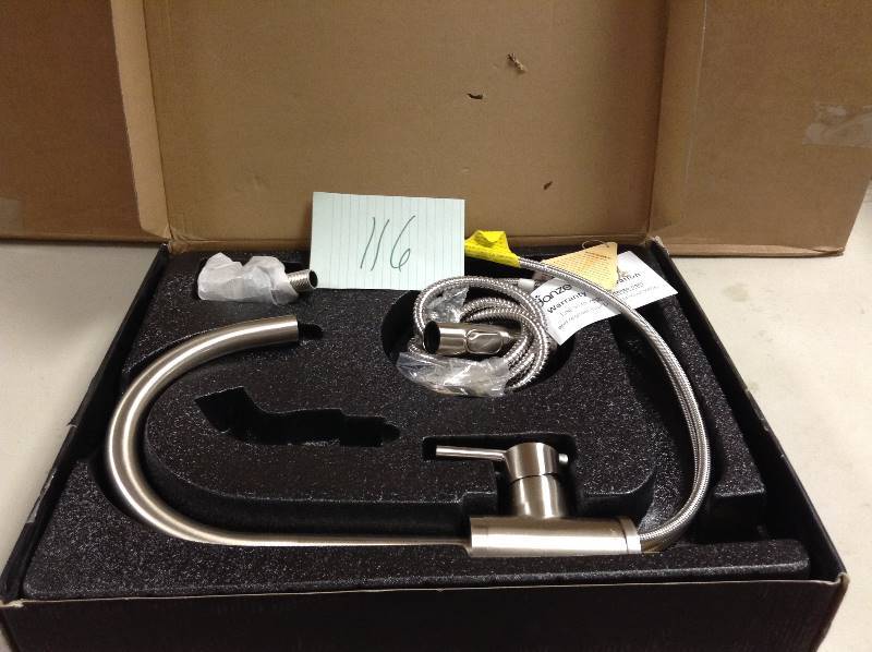 Danze Parma Side Mount Single-Handle Side Sprayer Kitchen Faucet in Stainless Steel open box never used Model # D401558SS