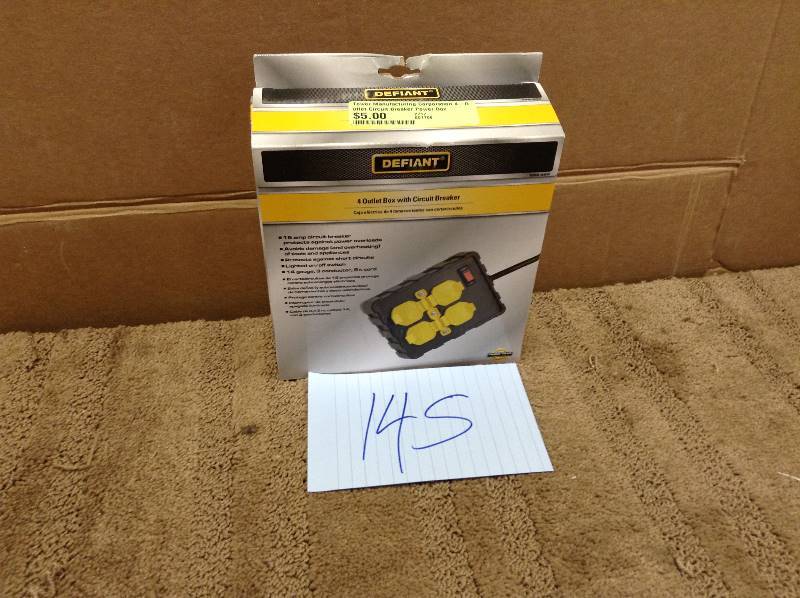 Defiant 4Outlet Power Box, Black and Yellow New