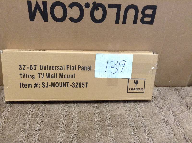 Universal Tilting Wall Mount for 32 - 65 Flat-Screen TVs  New