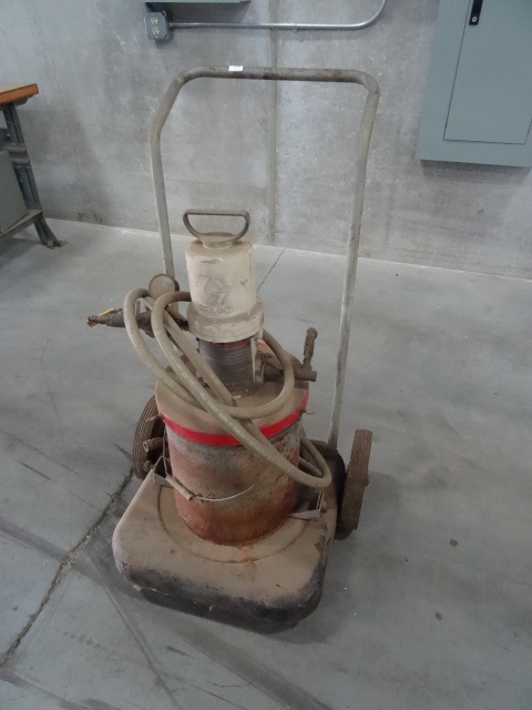 Graco fire ball air powered pump. 2...