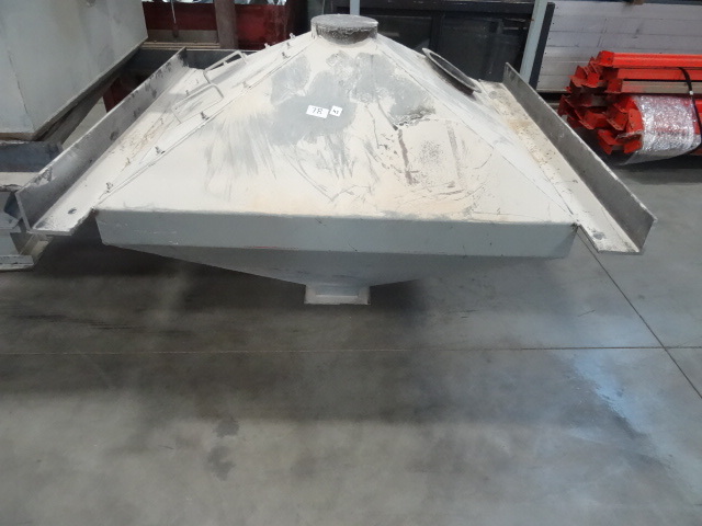 Steel hopper. 48 x 48 x 40 ...