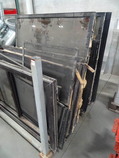 Various sized aluminum windows. App...