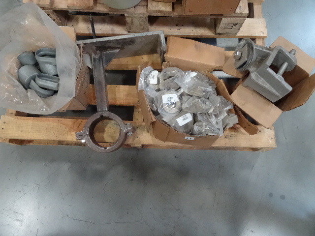 Box of new 1 18 washers. Misc meta...