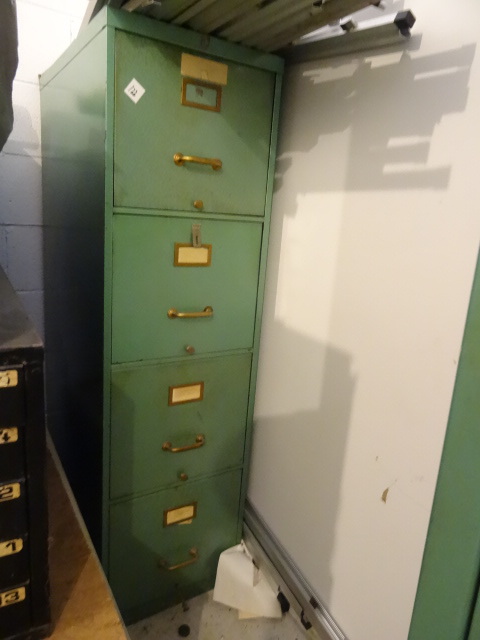 15 metal 4 drawer file cabinet. - ...