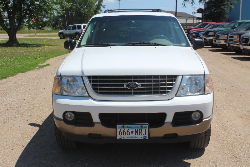 2004 Ford Explorer Eddie Bauer Edition 4x4 - 7 Passenger