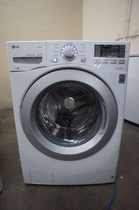 lot 6 image: Scratch and Dent - LG Model # (WM3270CW)  Front-Loading Washer - White Color  - Tested Works - MSRP $ 999.99