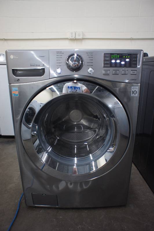 lot 7 image: Scratch and Dent - LG Model # (WM3670HVA)  Front-Loading Washer -Gray   Stainless Color  - Tested Works - MSRP $ 999.99
