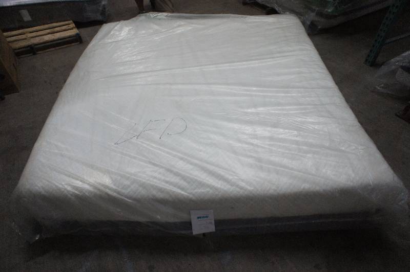 lot 22 image: New - King Size - Sterns & Foster Lux Estate Hybrid Leopard Stone - Mattress - MSRP $ 4999.99