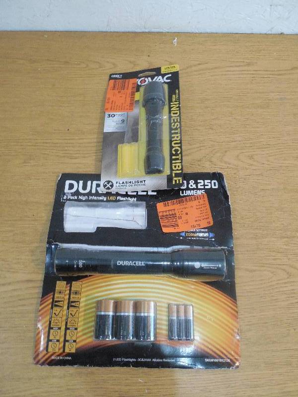 lot 8 image: FLASHLIGHT LOT OF 2