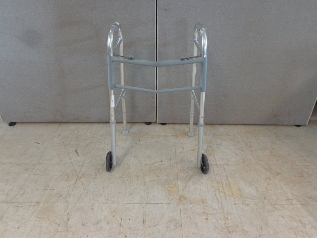 lot 39 image: Walker