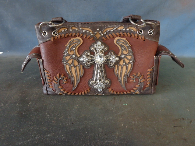lot 46 image: Conceal and Carry Handbag