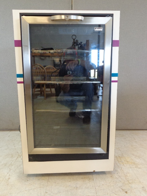 lot 23 image: FridgeCooler