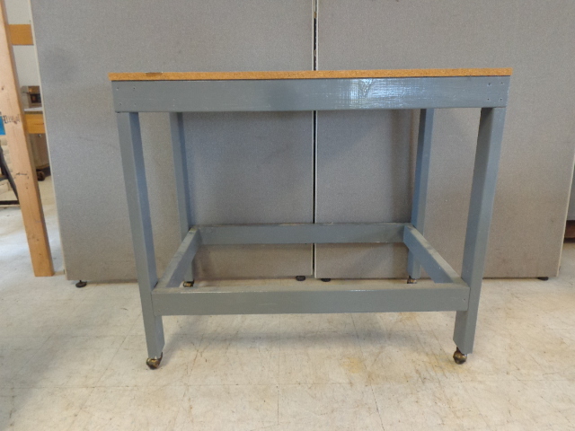 lot 85 image: Work Table