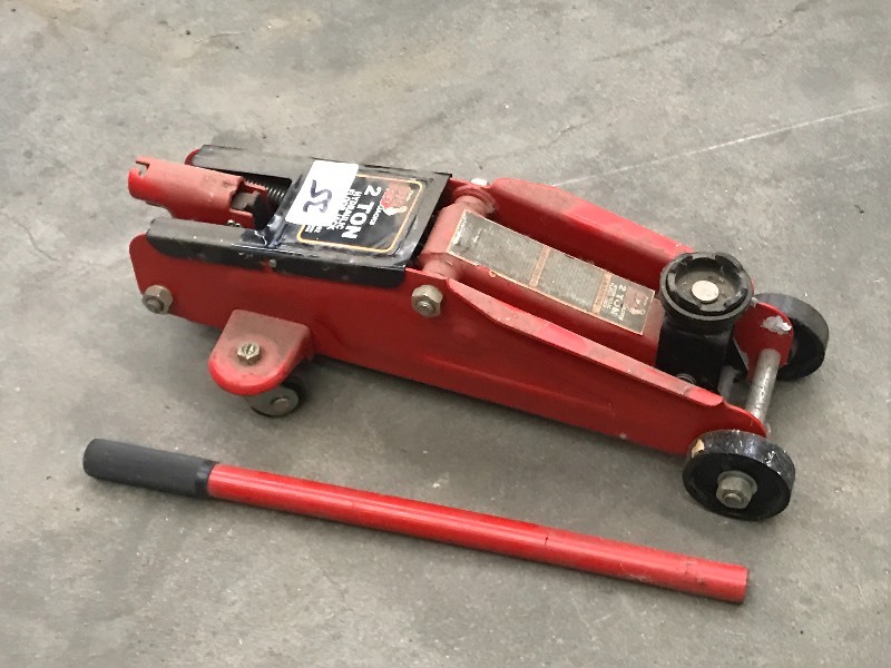 Big Red 2-Ton Service Jacks, Works ...