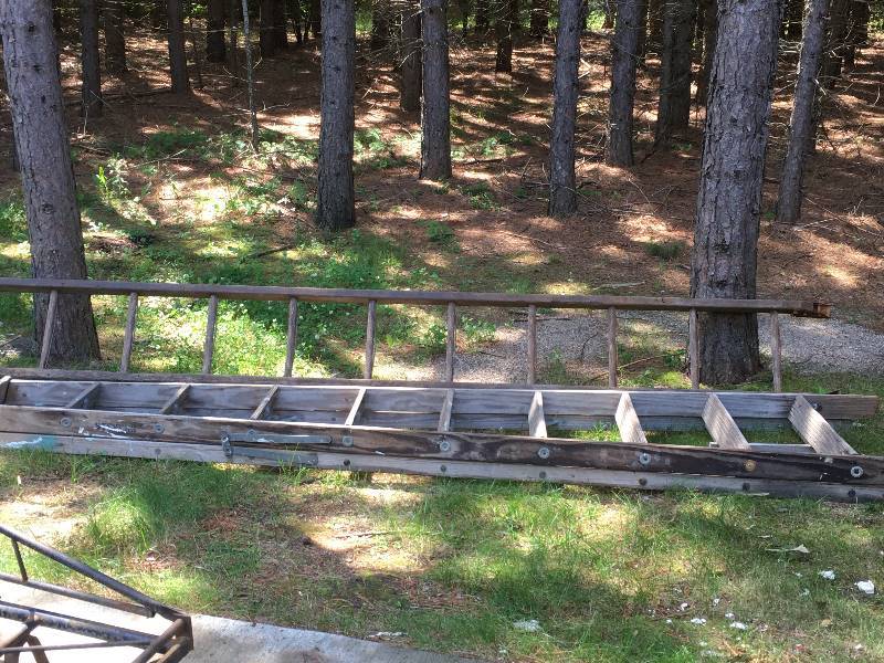 lot 17 image: 2 WOODEN LADDERS