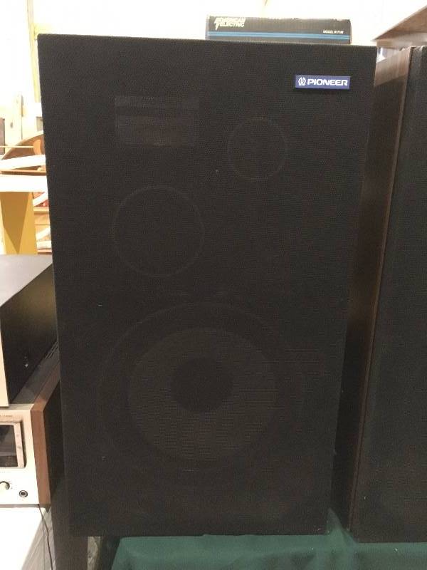 lot 52 image: (2) LARGE PIONEER SPEAKERS, KENWOOD STEREO RECEIVER, TECHIC STEREO CASSETTE DECK