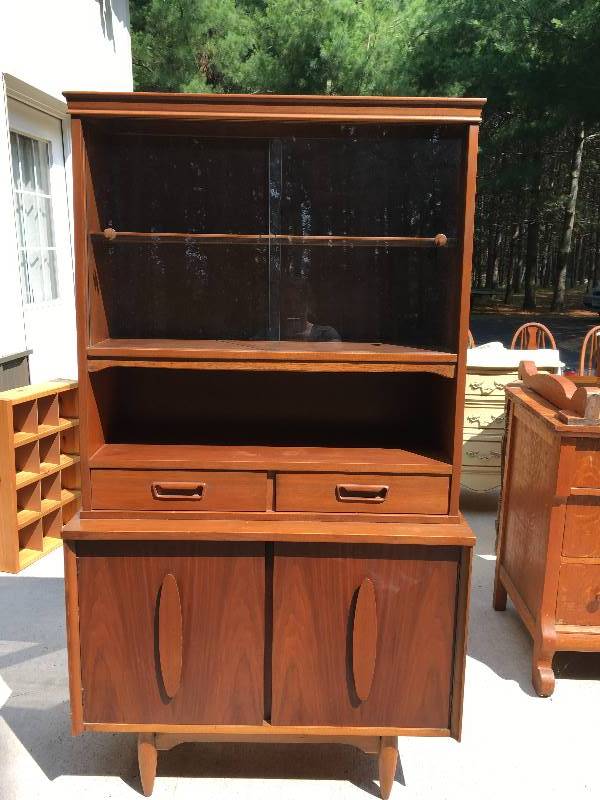 Garrison mid deals century hutch