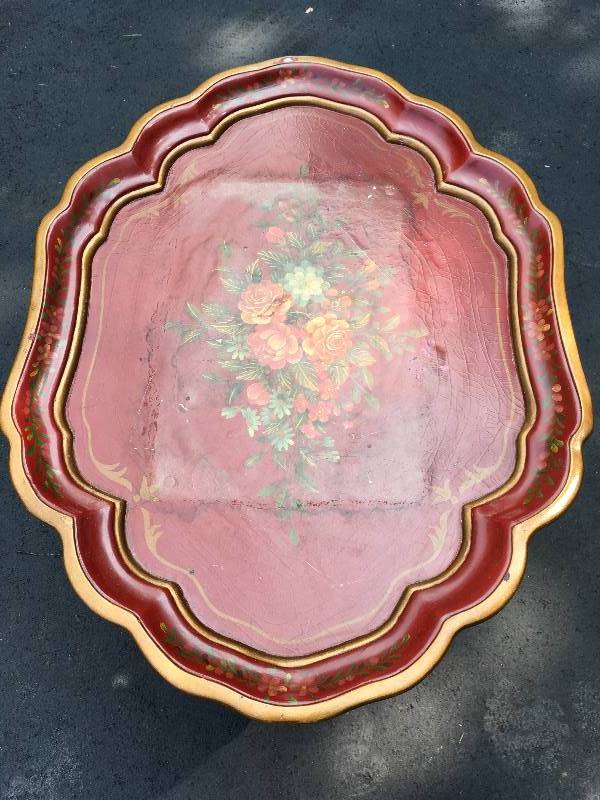 lot 79 image: HAND PAINTED WOOD TABLE