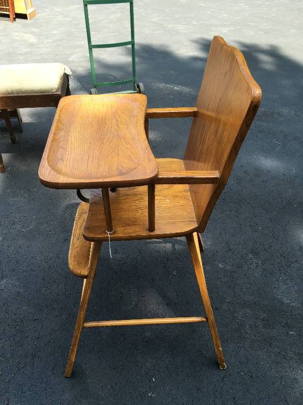lot 84 image: WOODEN HIGH CHAIR