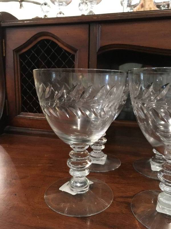 lot 234 image: (11) WHEAT PATTERNED WATER GLASSES