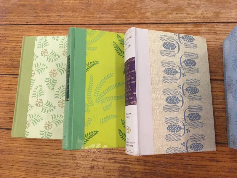 lot 327 image: (9) READERS DIGEST CONDENSED HARDCOVER BOOKS