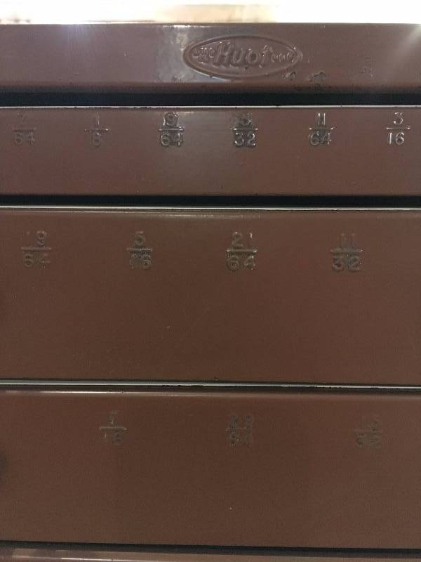 lot 351 image: METAL DRILL BIT ORGANIZER