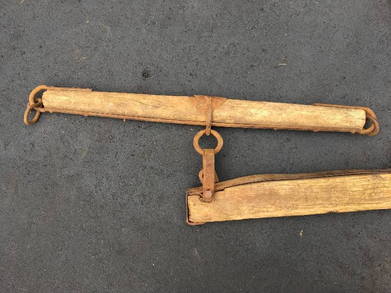 lot 431 image: ANTIQUE TWO TEAM YOKE