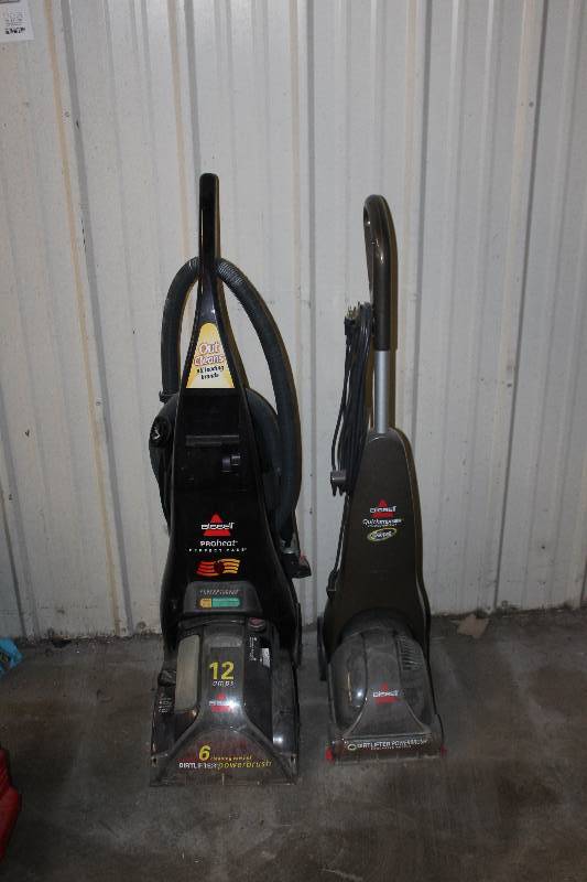 lot 27 image: Lot of (2) Bissell Carpet Cleaners Includes QuickSteamer Powerbrush, Proheat Perfect Pass