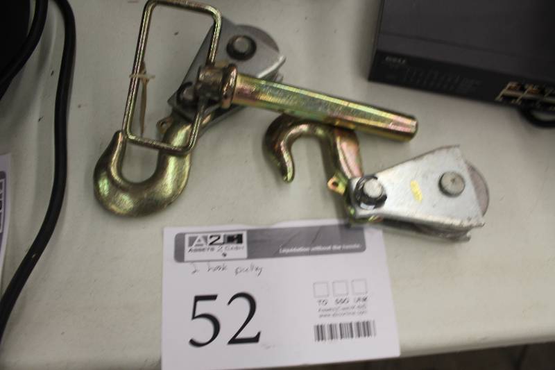 lot 52 image: Lot of (2) Hook Pulleys