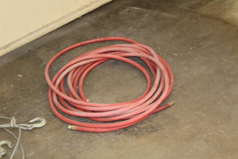lot 16 image: Air Hose