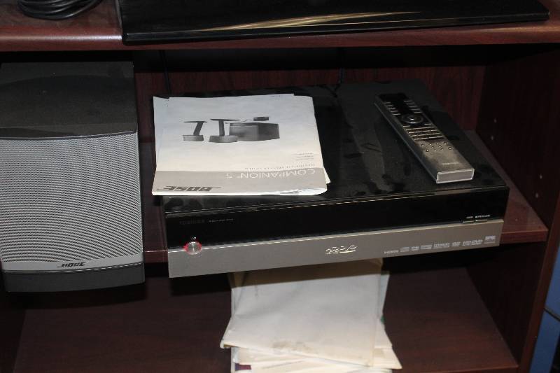lot 91 image: Toshiba HD DVD Player