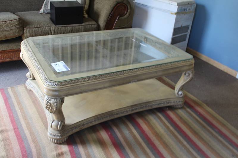 lot 87 image: Glass Top Coffee Table
