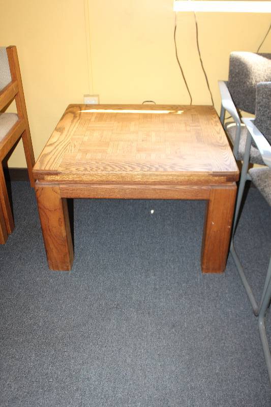 lot 107 image: Wood Table