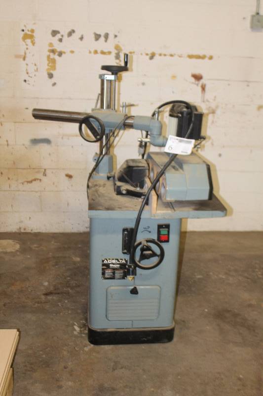 lot 6 image: Delta Shaper with Powerfeed