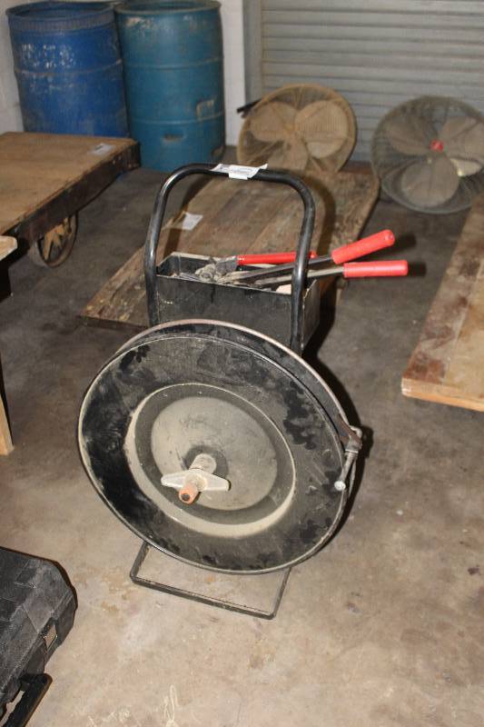 lot 30 image: Metal Banding Strapper