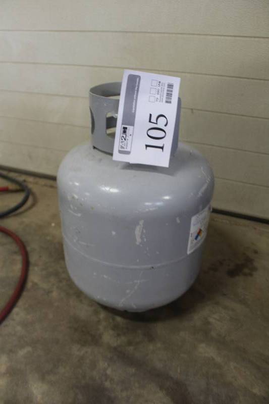 lot 105 image: Portable Propane Tank
