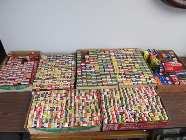 lot 55 image: Lot of 800 Boxed Vintage Radio Tubes
