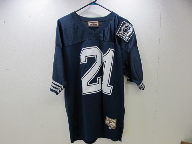 lot 76 image: Deion Sanders Cowboys Jersey