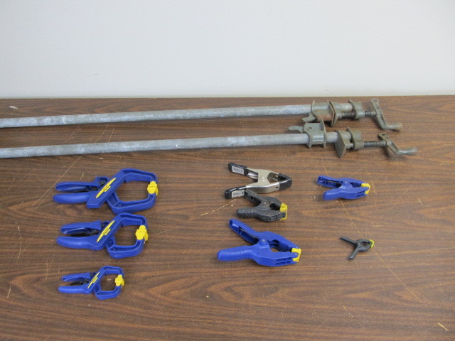 lot 101 image: Lot of Woodworking & Pipe Clamps
