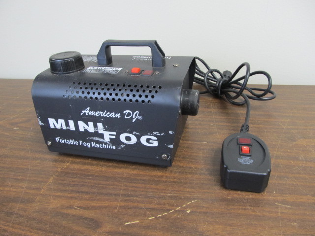 lot 124 image: Working American DJ Fog Machine