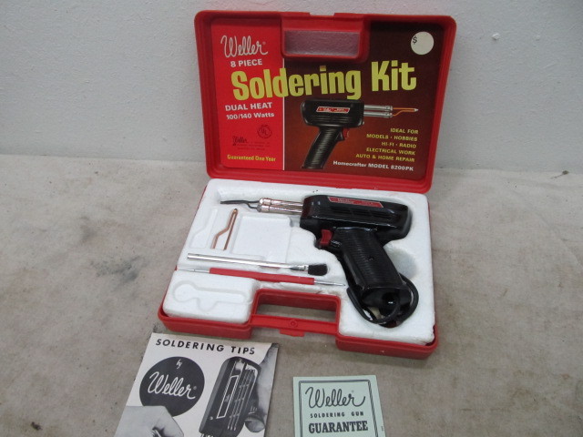 lot 158 image: Nice Weller Soldering Kit