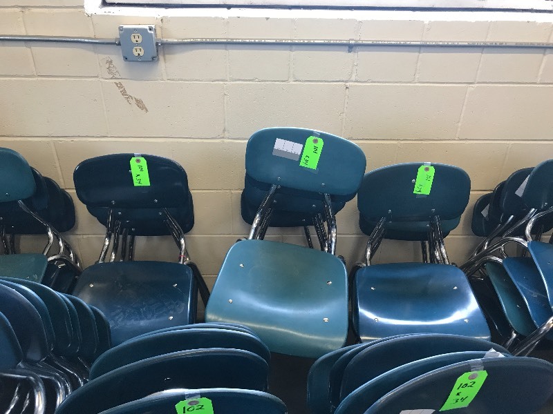 34 COMPOSITE PLASTIC CHAIRS