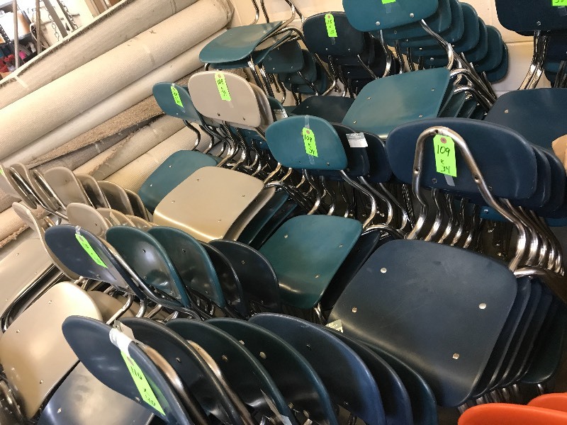 34 COMPOSITE PLASTIC CHAIRS